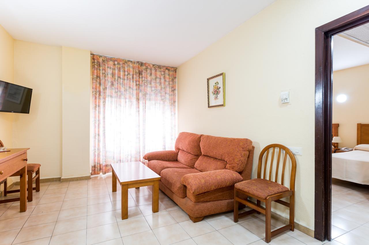 Apartamentos Resitur Sevilla Exterior foto